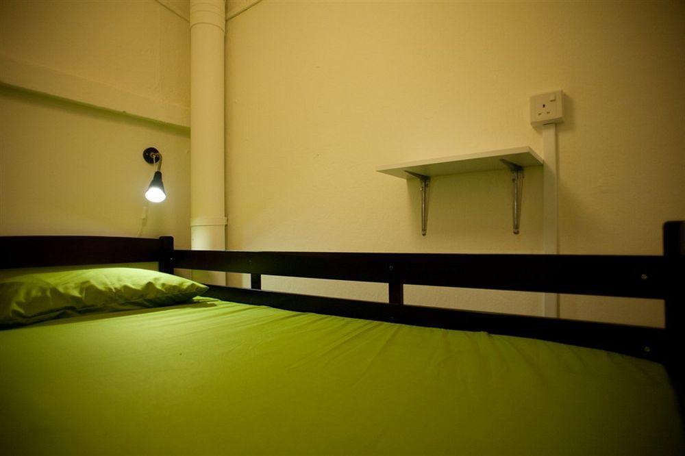 Gap Year Hostel Singapour Extérieur photo