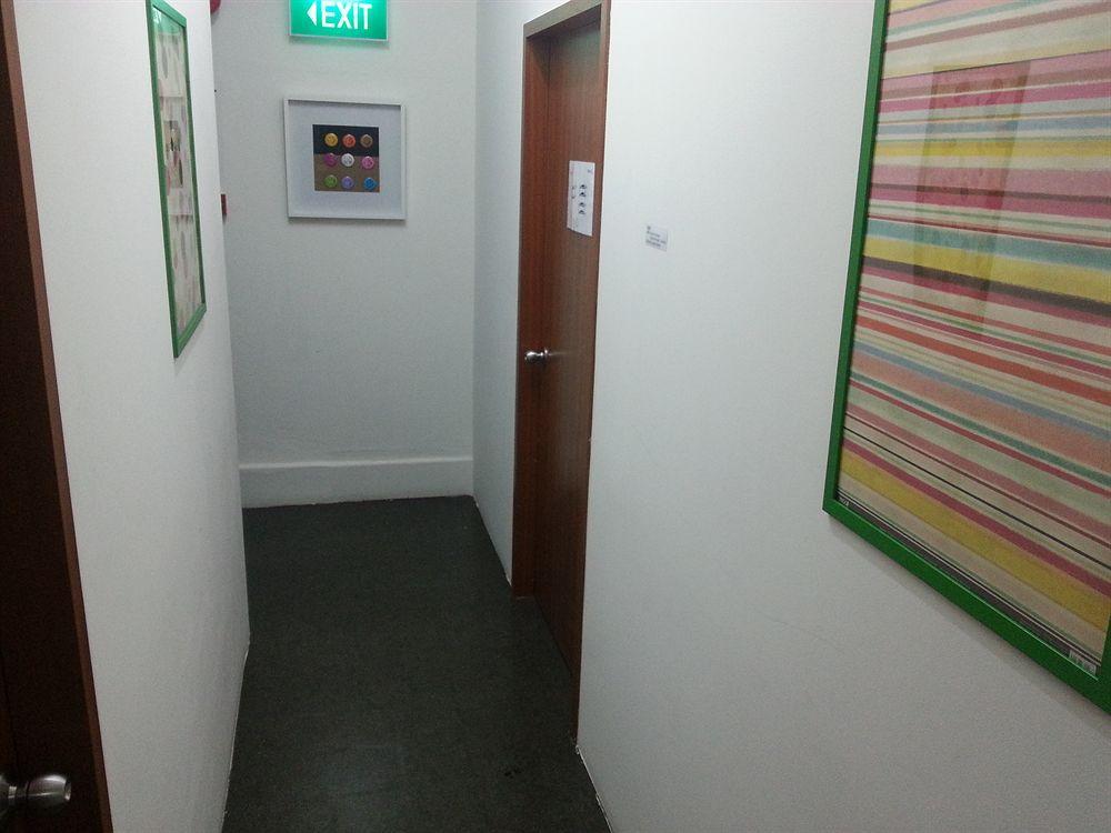 Gap Year Hostel Singapour Extérieur photo