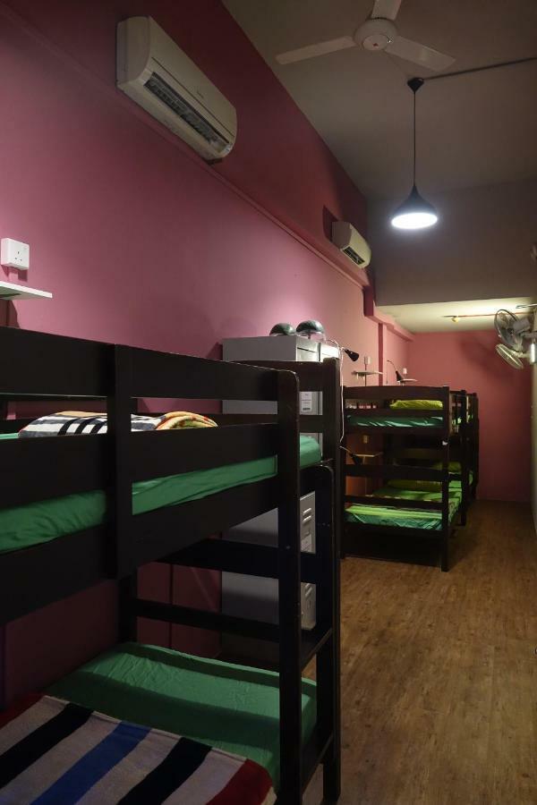 Gap Year Hostel Singapour Extérieur photo